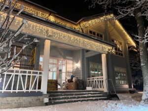 Монтаж тёплой статичной гирлянды-бахромы 120 диодов